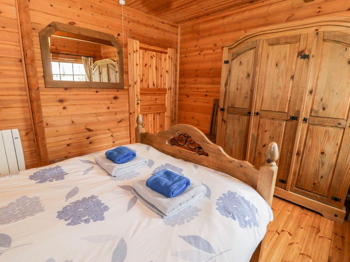Sun View Lodge คลันเบดเดอ ภายนอก รูปภาพ
