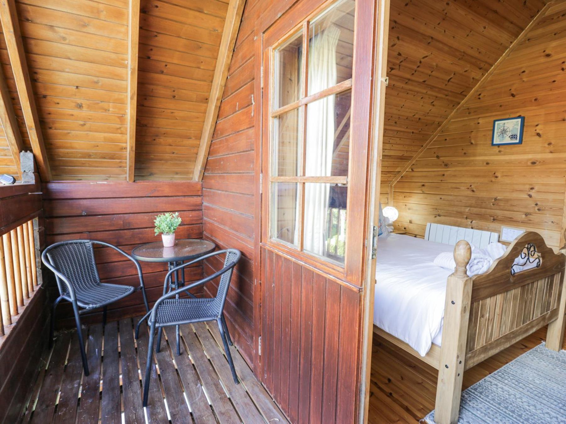 Sun View Lodge คลันเบดเดอ ภายนอก รูปภาพ